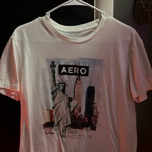 White aeropostal graphic tee size small